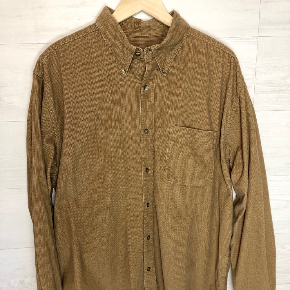 Eddie Bauer Corduroy Herringbone Button Down